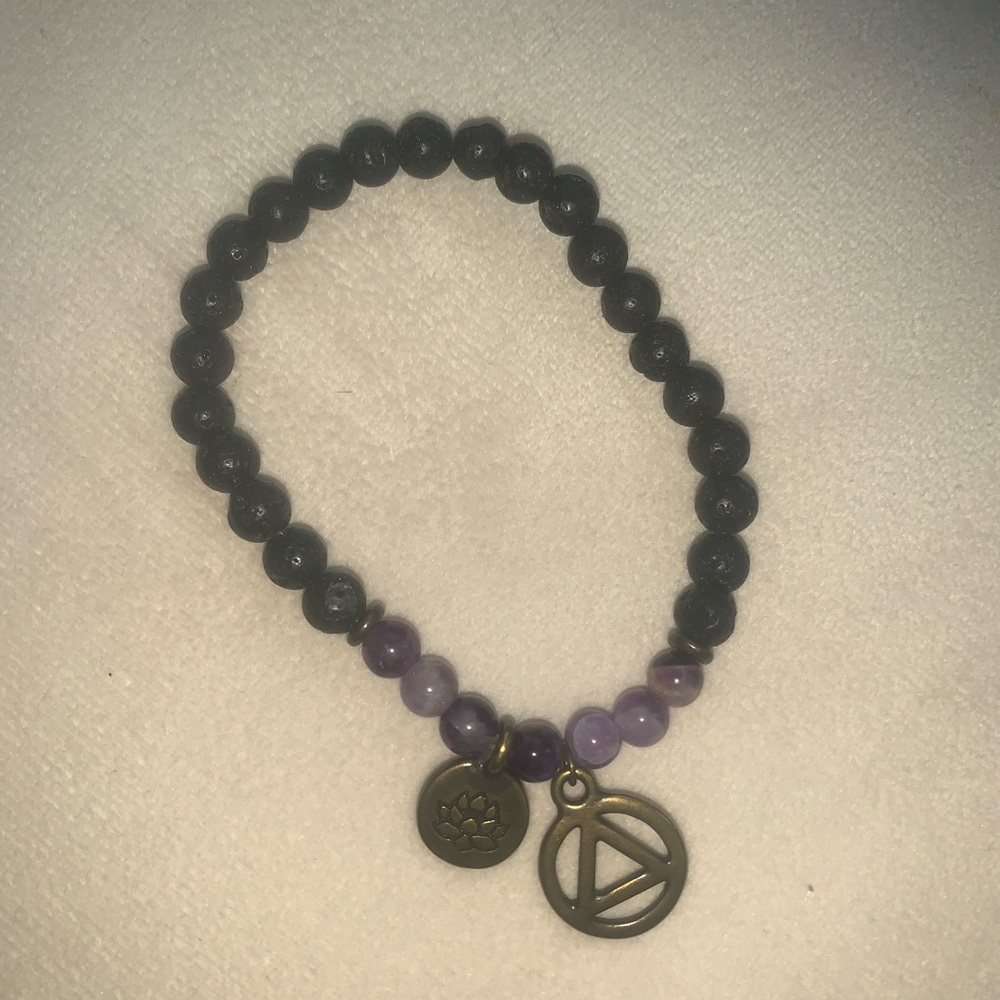 AA Sobriety Amethyst Bracelet